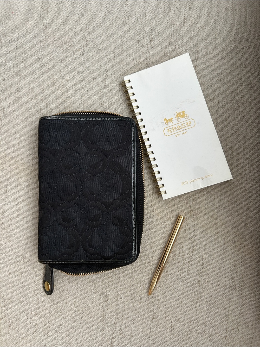 Vintage Coach Black Quilted Zip Gramercy Signature Stitch Agenda Pen RARE FIND